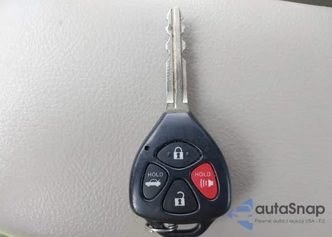 2013 Toyota Corolla Le из США, поврежденный, VIN 2T1BU4EE8DC965760